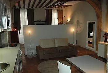 Aparthotel Du Louvre 2*