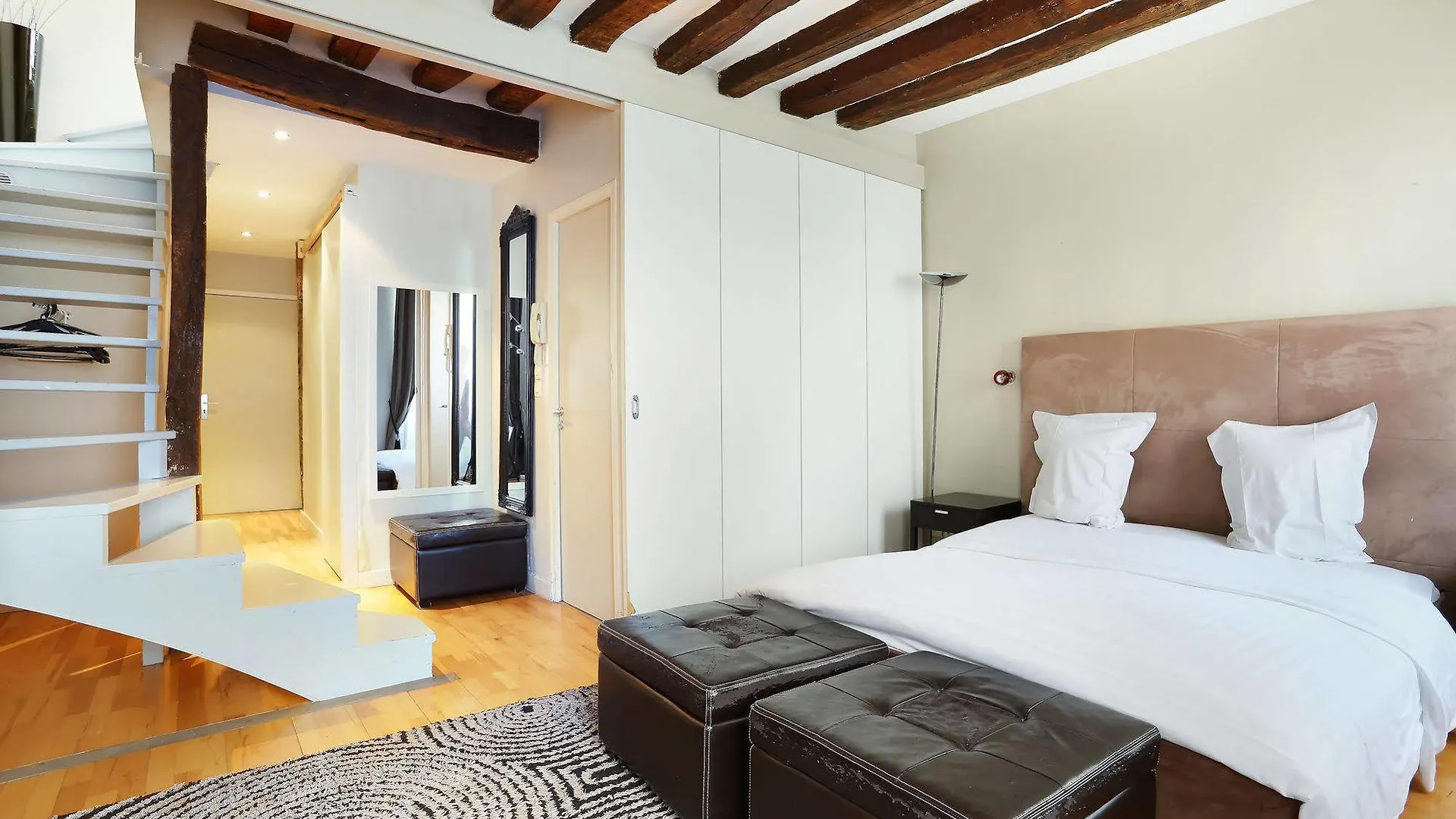 Aparthotel Du Louvre Paris