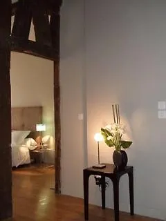 Du Louvre Lejlighedshotel